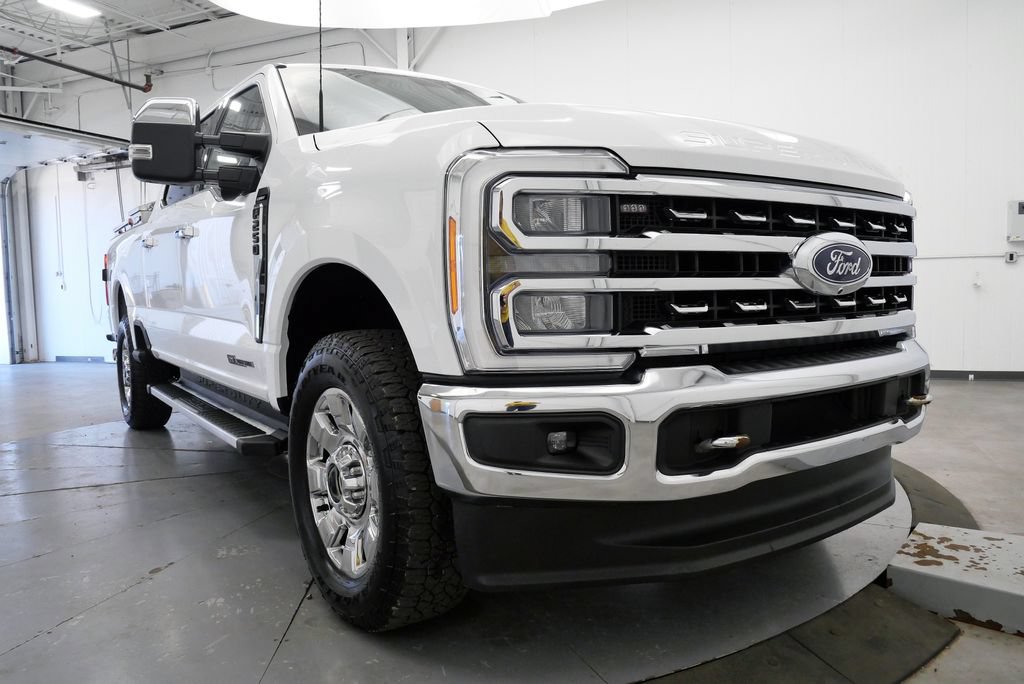 Used 2023 Ford F250 Lariat w/ Chrome Package AWD/4WD image 47