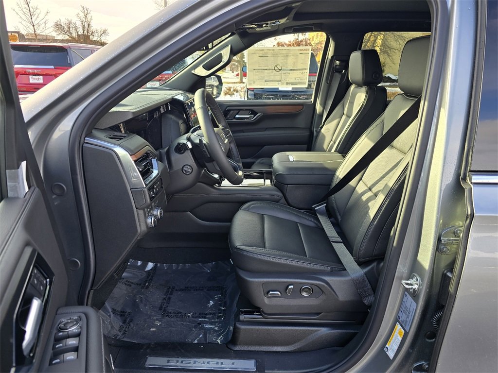 New 2026 GMC Yukon Denali image 14