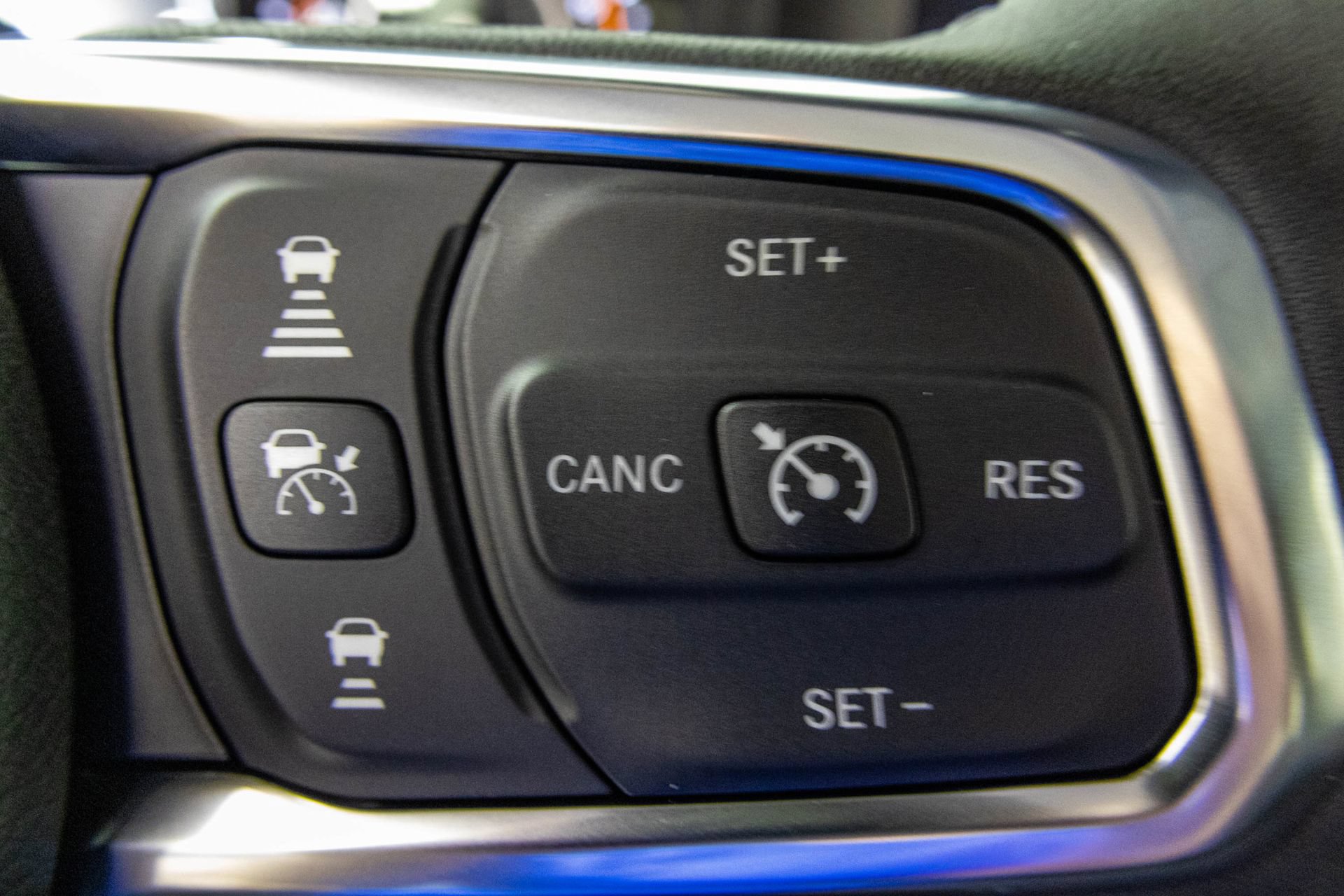 New 2026 Jeep Wrangler Unlimited Sahara AWD/4WD image 30