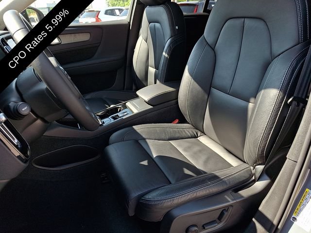 Certified 2023 Volvo XC40 B5 Ultimate w/ Climate Package AWD/4WD image 16