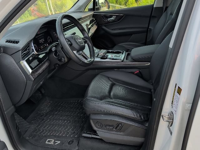 Used 2020 Audi Q7 3.0T Premium Plus AWD/4WD image 17
