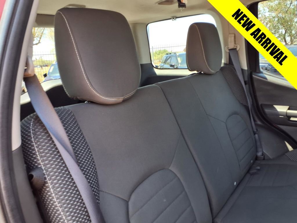 Used 2013 Nissan Xterra PRO-4X AWD/4WD image 22