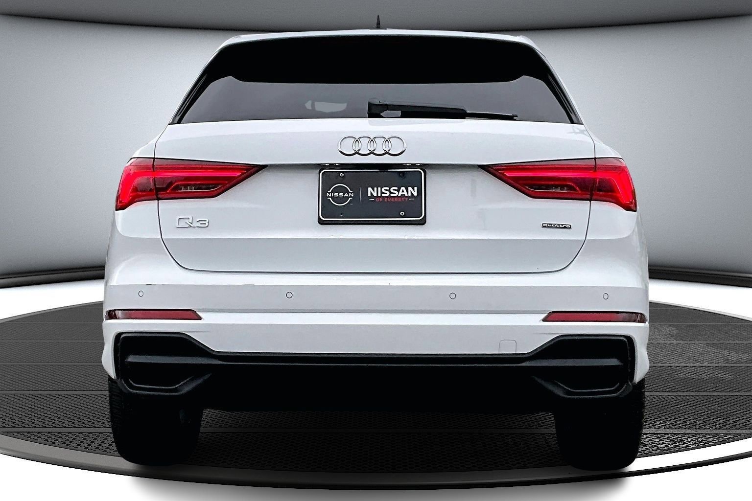 Used 2024 Audi Q3 2.0T Premium image 5