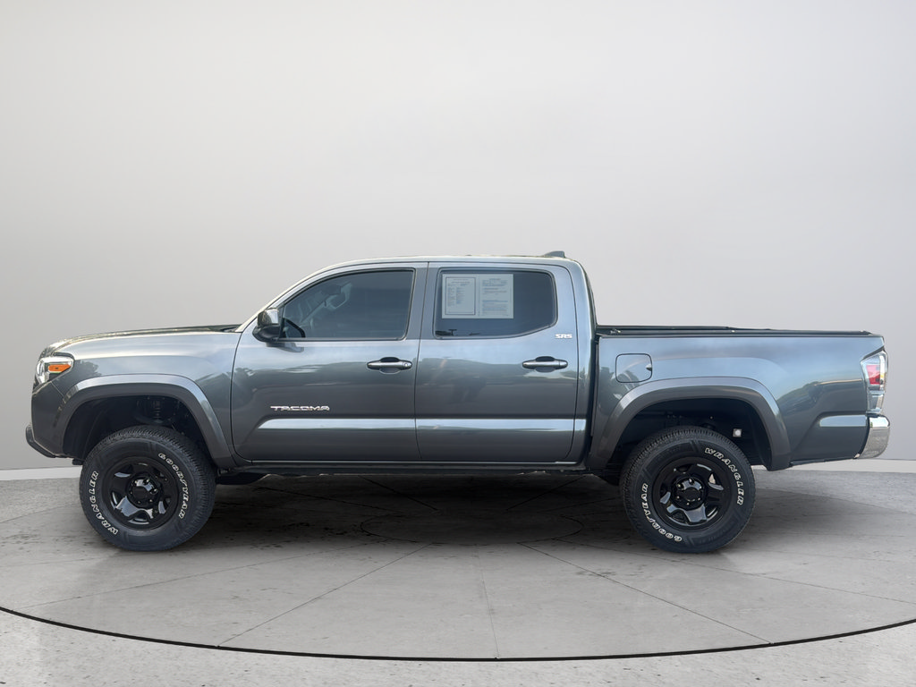 Used 2021 Toyota Tacoma SR5 RWD image 10