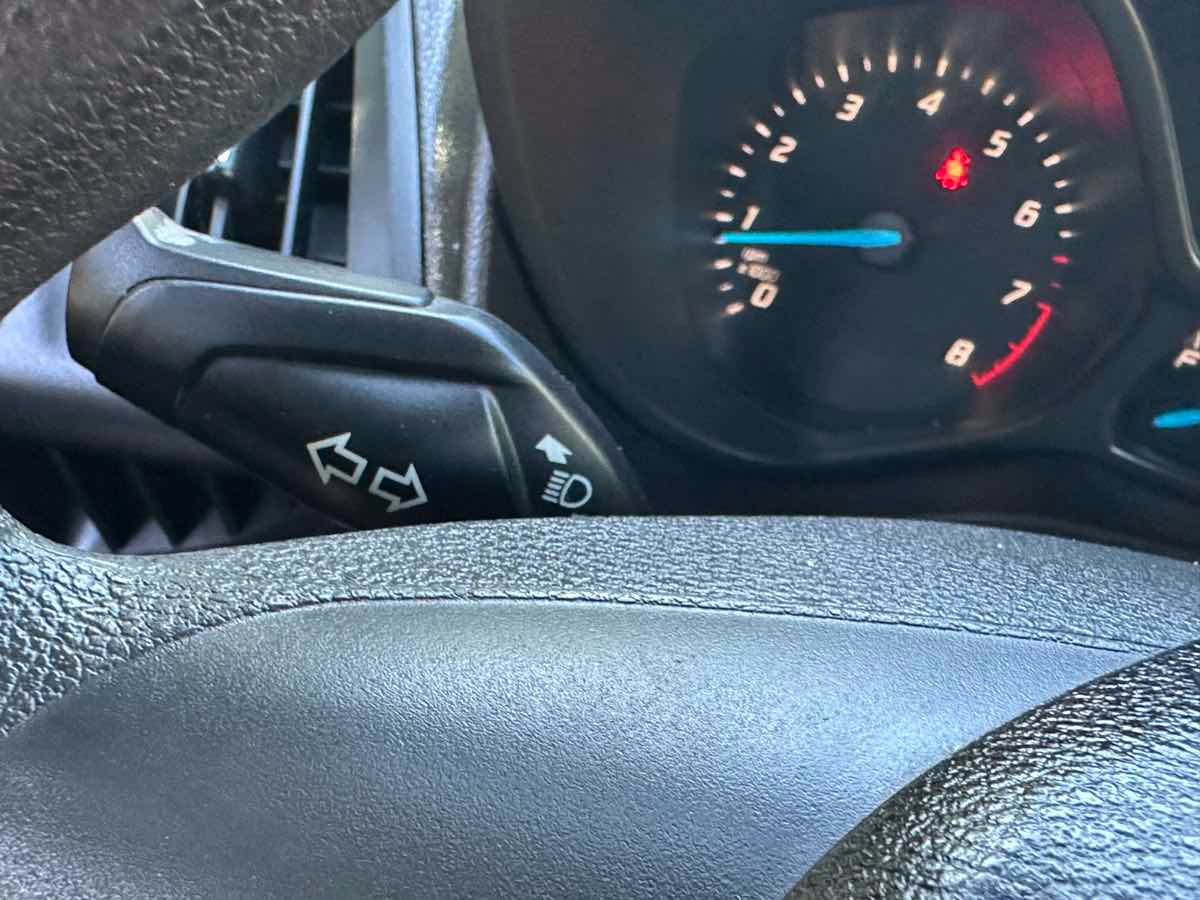 Used 2018 Ford Transit Connect XL FWD image 31