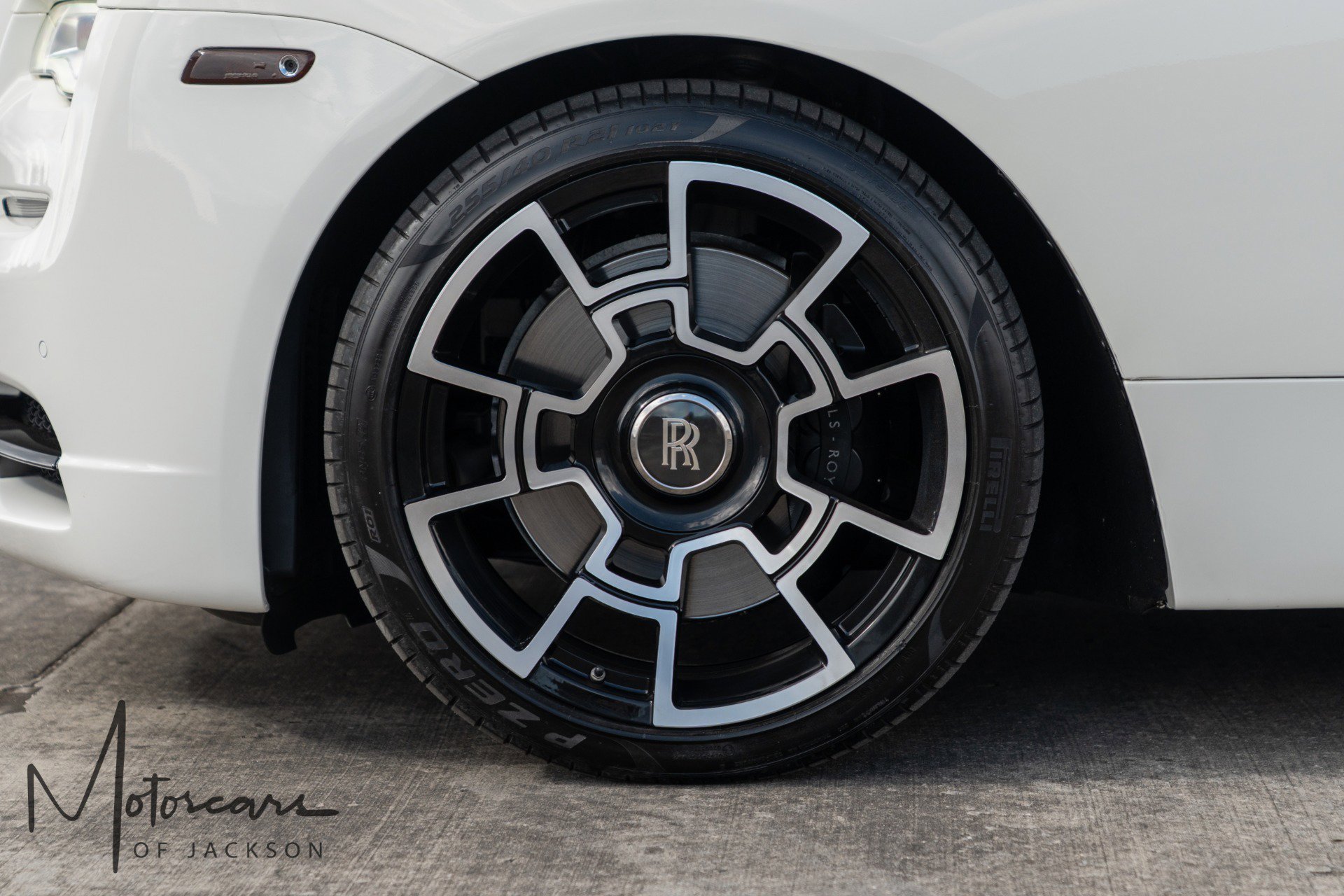 Used 2017 Rolls-Royce Wraith RWD image 38