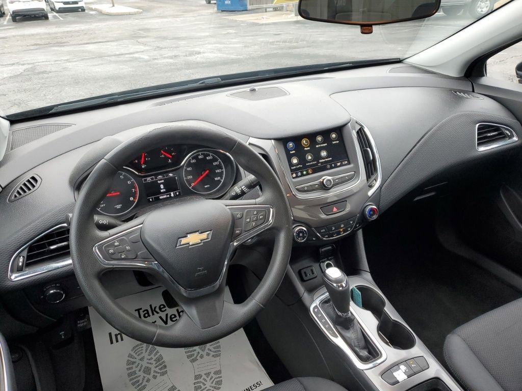 Used 2019 Chevrolet Cruze LT w/ Convenience Package image 23