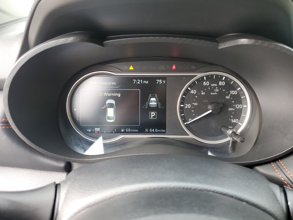 Certified 2025 Nissan Versa SR w/ Trunk Package FWD image 27