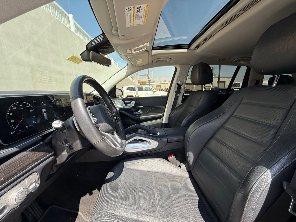 Used 2022 Mercedes-Benz GLS 450 4MATIC image 8