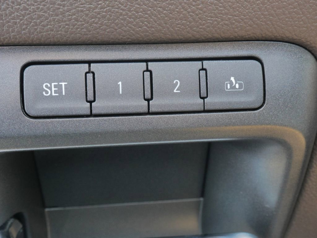 Used 2017 Chevrolet Silverado 1500 LTZ Z71 w/ LTZ Plus Package image 20