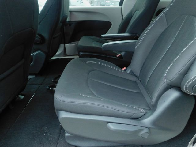 Certified 2020 Chrysler Voyager LX w/ Cold Weather Group image 20