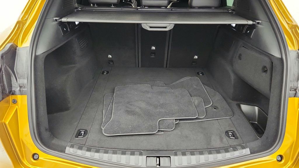 Used 2023 Alfa Romeo Stelvio Veloce image 22