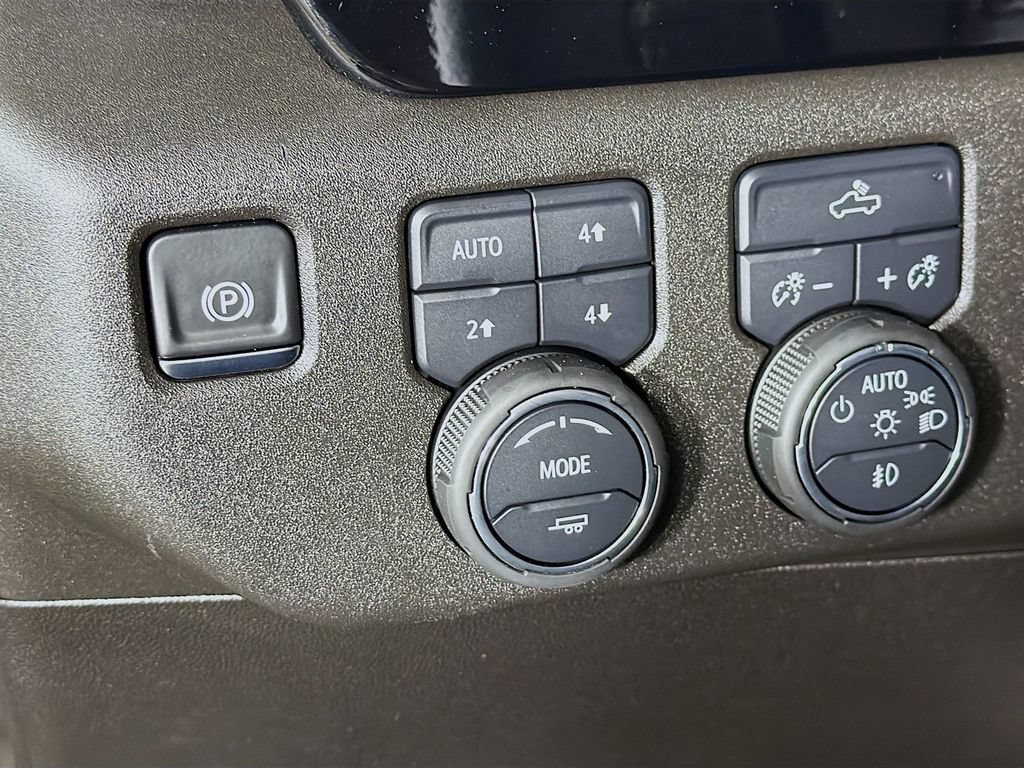Used 2026 Chevrolet Silverado 1500 RST AWD/4WD image 11