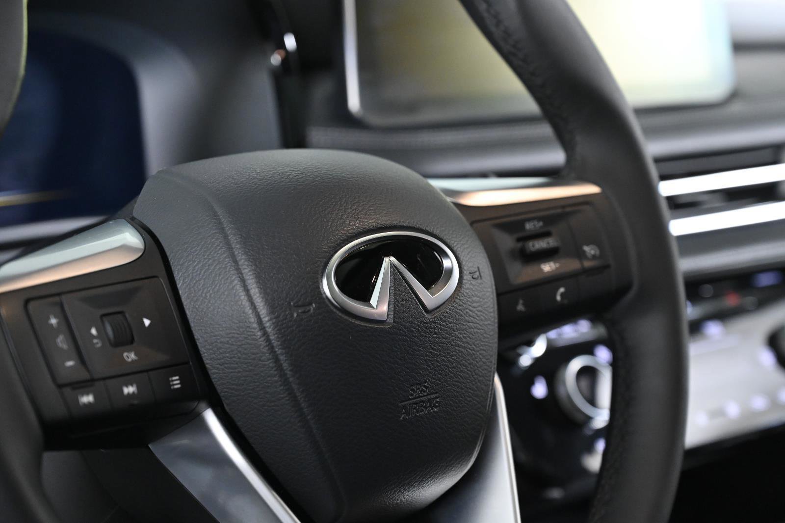 Certified 2026 INFINITI QX60 Pure w/ Cargo Package image 12