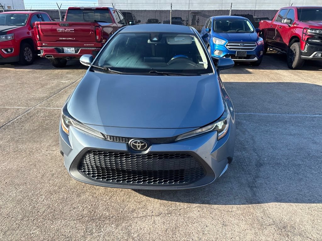 Used 2020 Toyota Corolla LE FWD image 2
