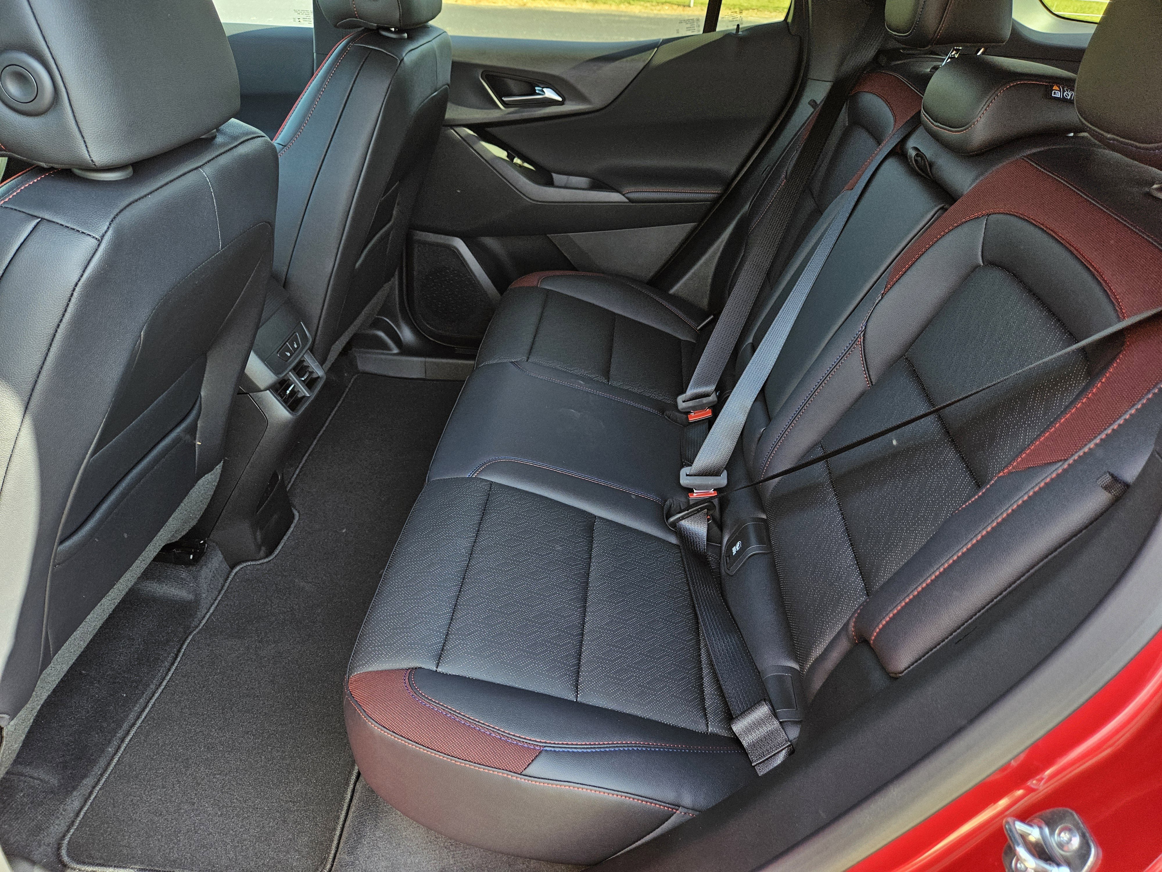 New 2026 Chevrolet Equinox RS FWD image 23