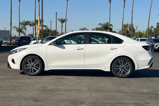 Used 2024 Kia Forte GT-Line w/ GT-Line Premium Package FWD image 7