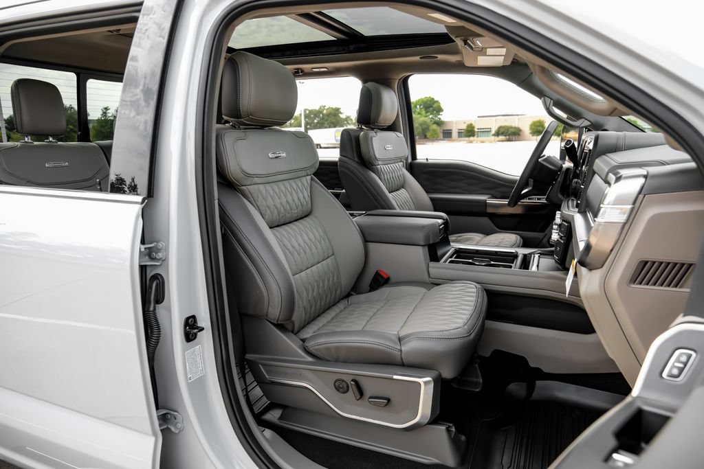 Used 2026 Ford F450 Platinum w/ Platinum Plus Package AWD/4WD image 47