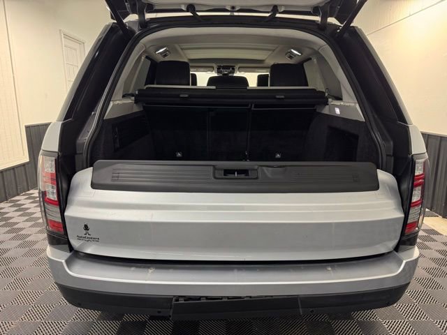 Used 2017 Land Rover Range Rover HSE image 35