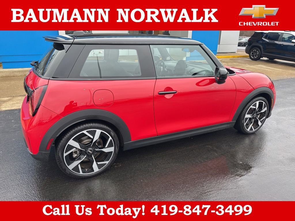 Used 2025 MINI Cooper S image 5