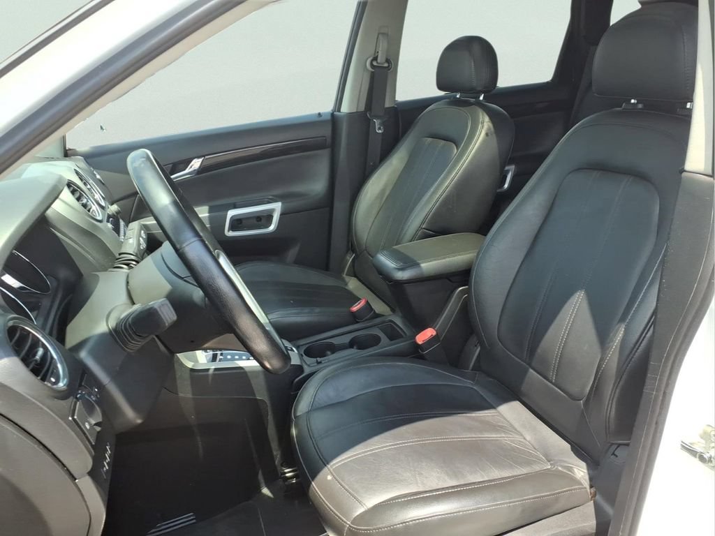 Used 2013 Chevrolet Captiva Sport LTZ FWD image 17