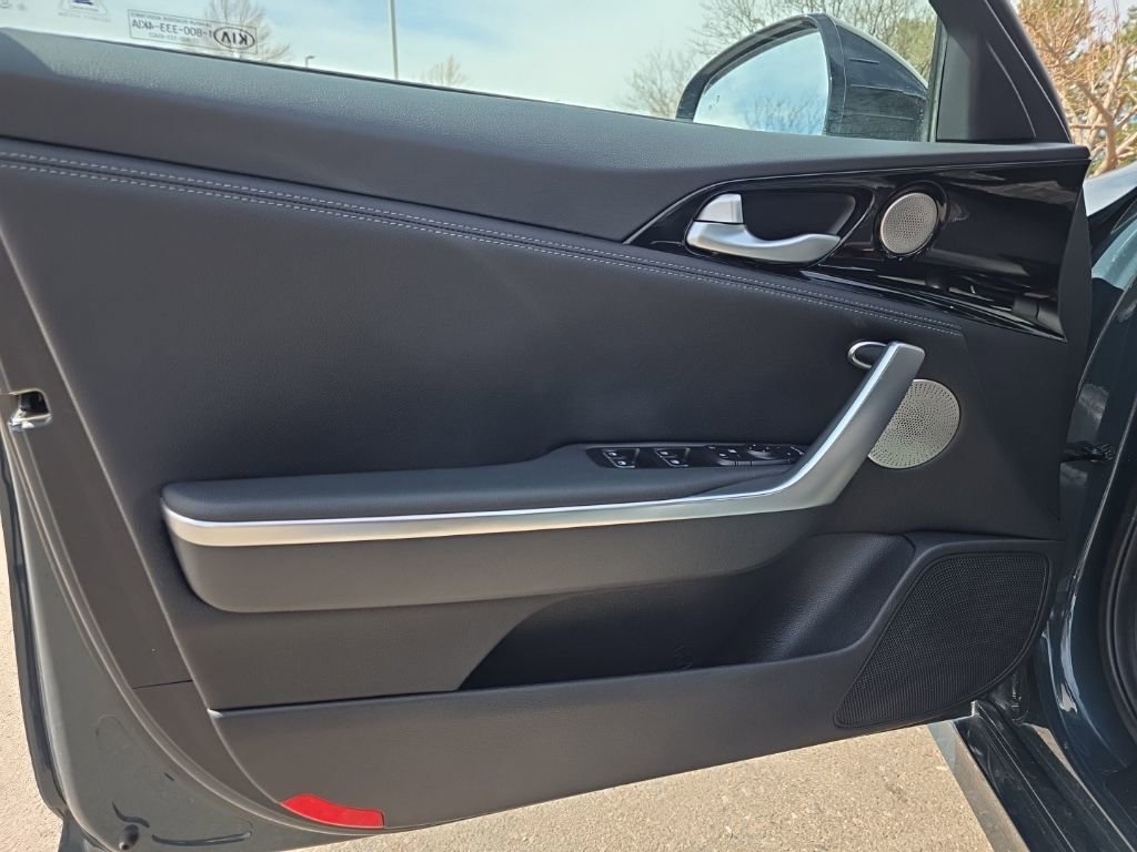 Used 2022 Kia Stinger GT-Line w/ Sun & Sound Package image 10