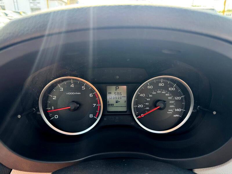 Used 2015 Subaru Forester 2.5i Premium w/ All-Weather Package image 17