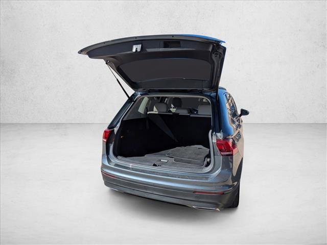 Used 2019 Volkswagen Tiguan SE image 24