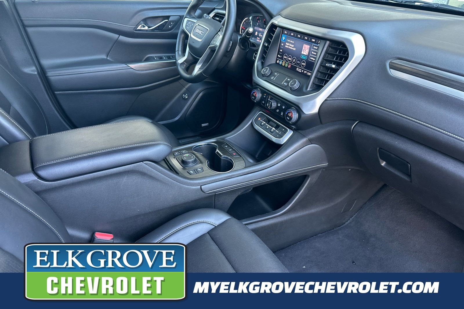 Certified 2023 GMC Acadia SLT image 18