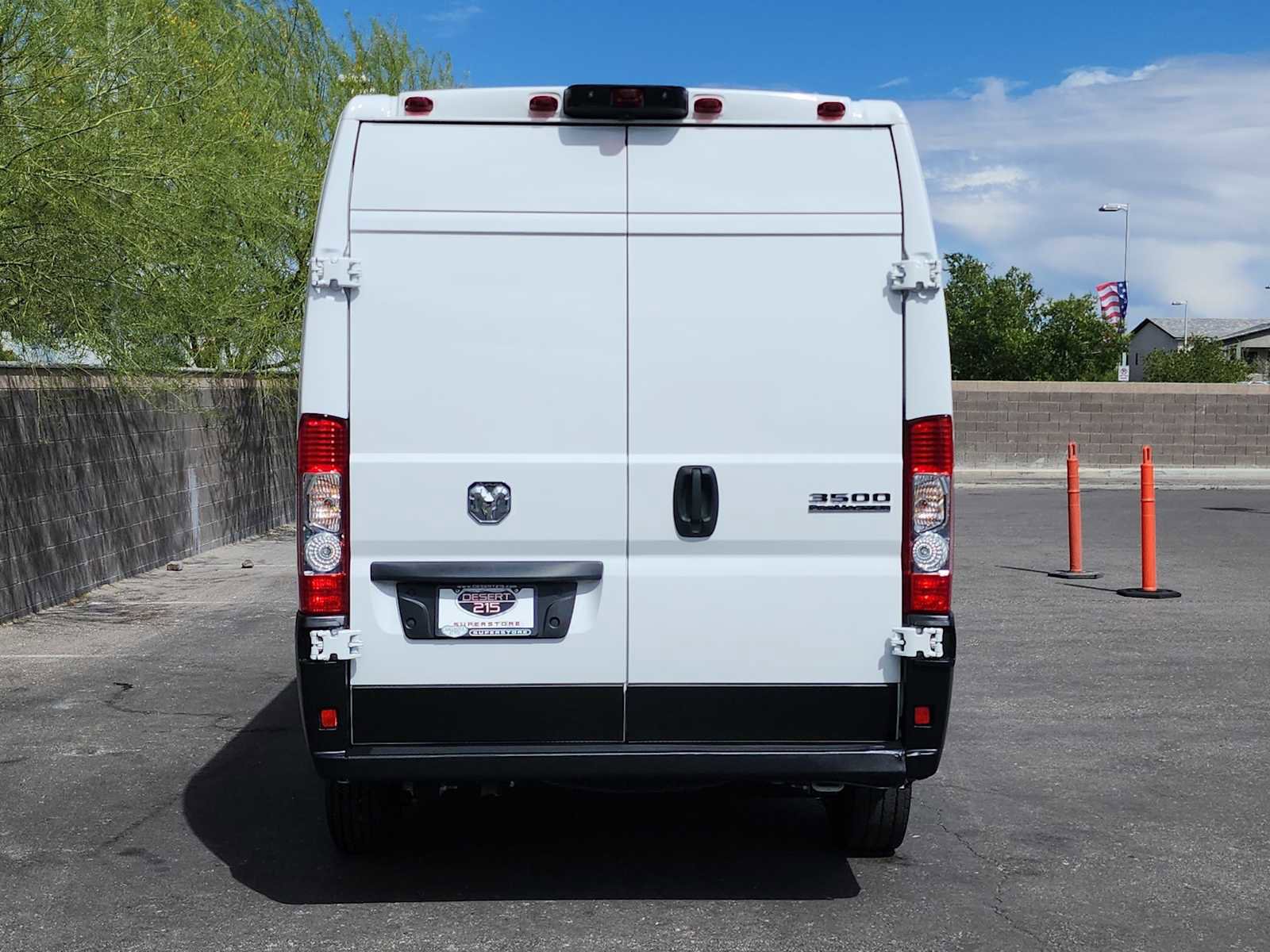 Used 2023 RAM ProMaster 3500 FWD image 7