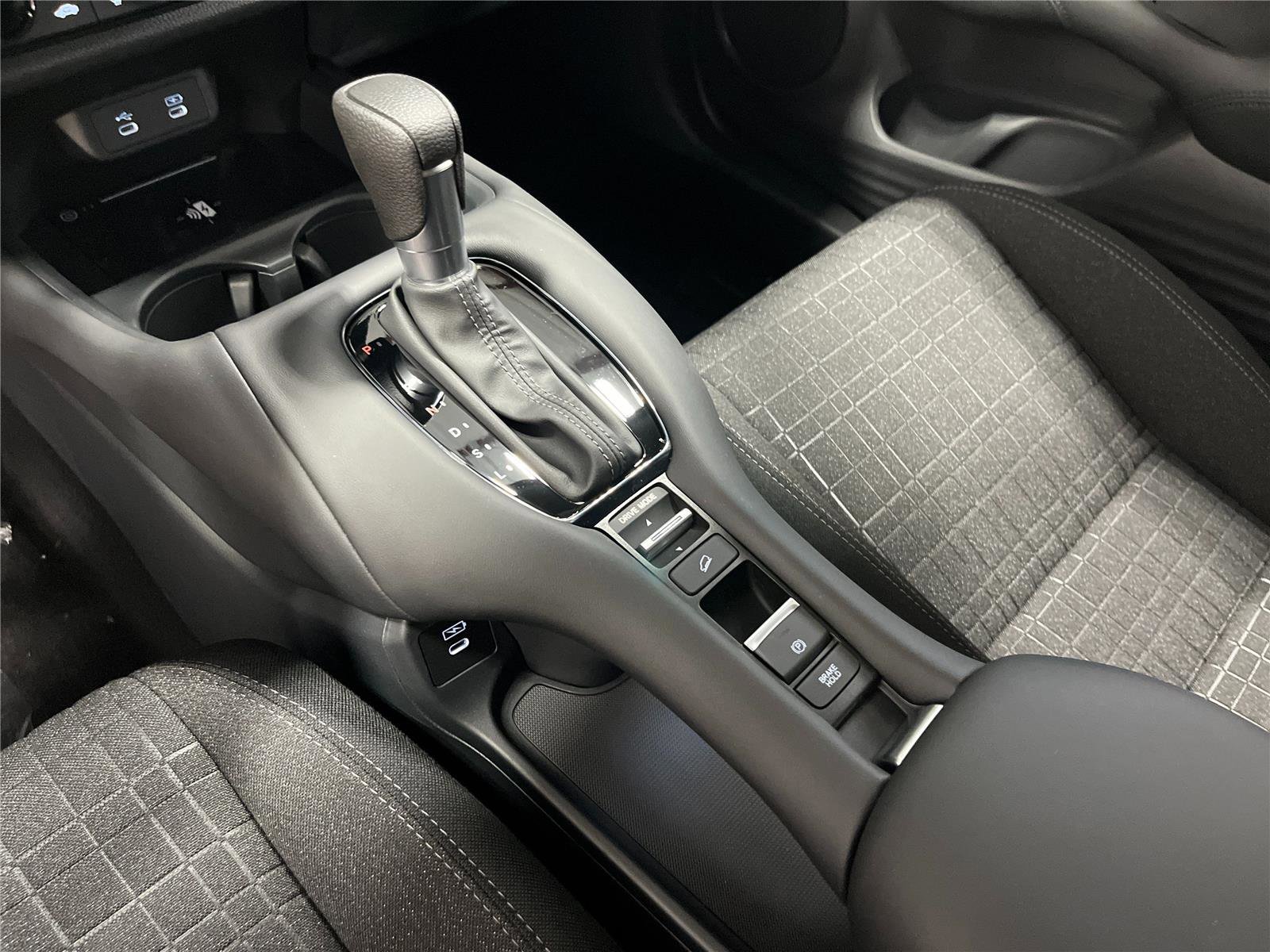 New 2026 Honda HR-V LX image 14