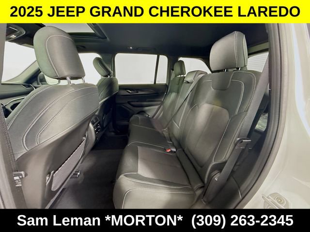 New 2025 Jeep Grand Cherokee Laredo image 23