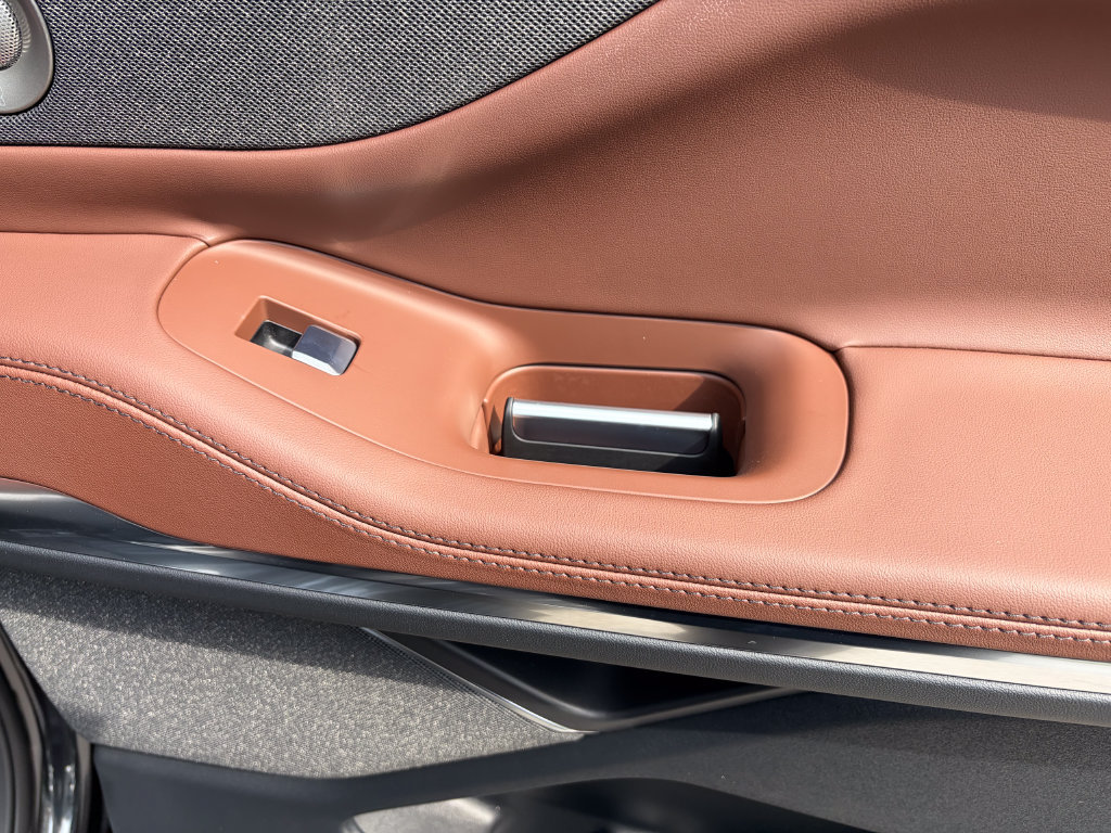 New 2027 Lincoln Navigator Reserve AWD/4WD image 33