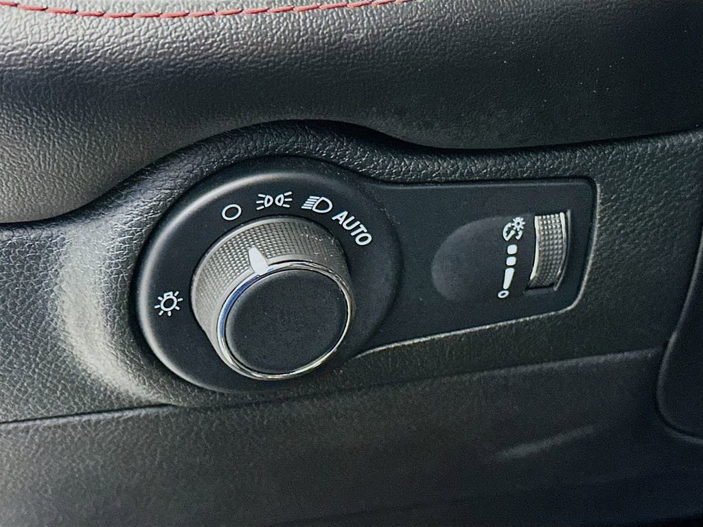 Used 2023 Dodge Durango GT image 17