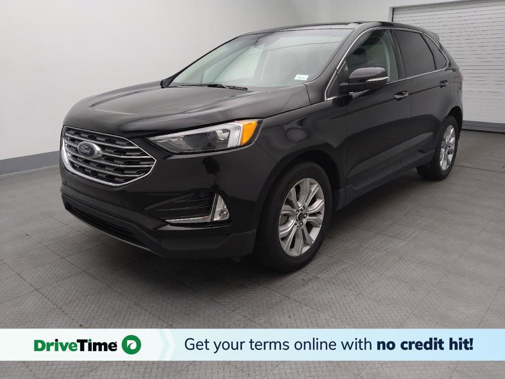 Used 2024 Ford Edge Titanium image 1