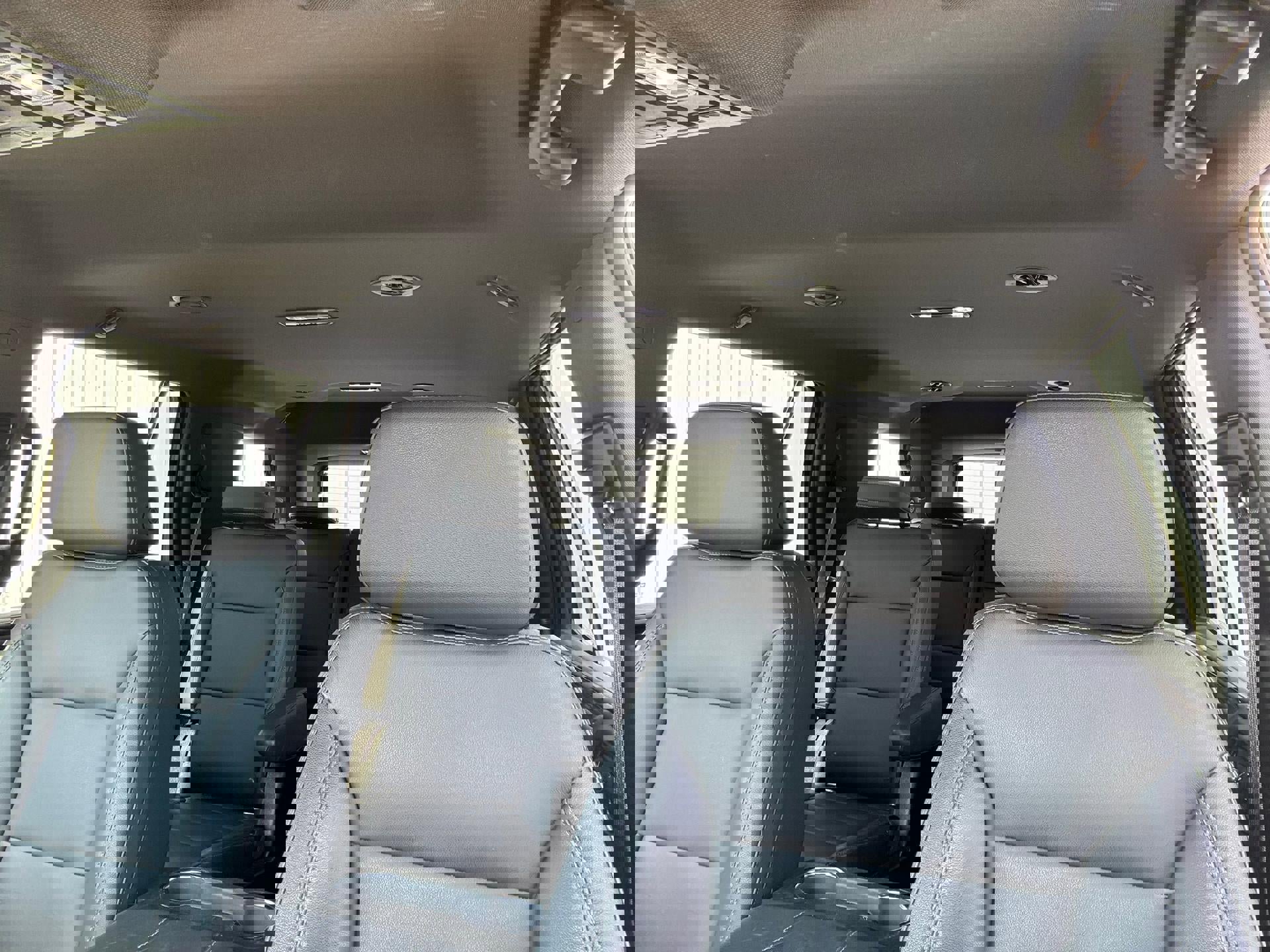 Used 2021 Chevrolet Tahoe LT w/ Luxury Package image 13