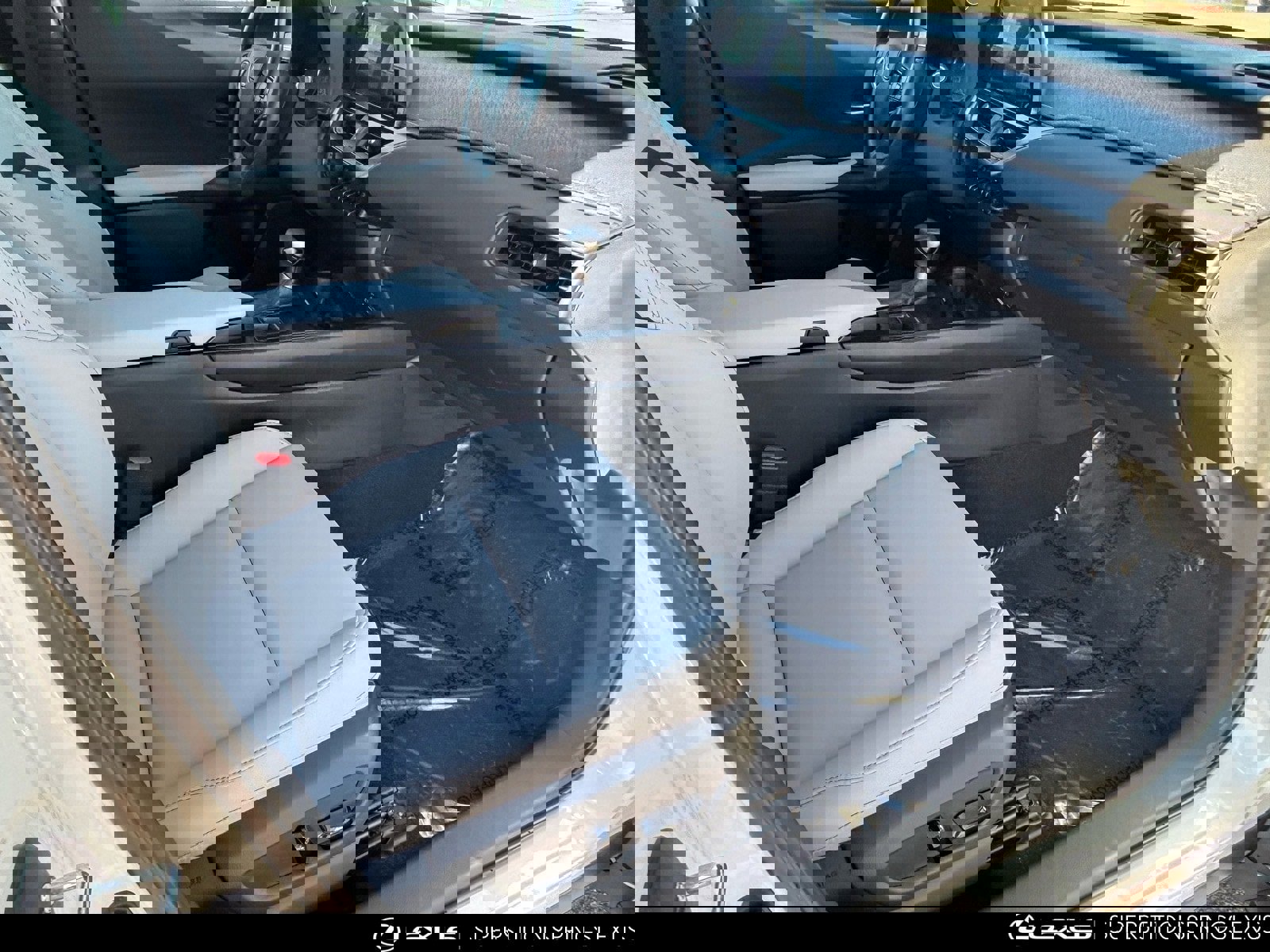 Certified 2024 Lexus UX 250h FWD image 13