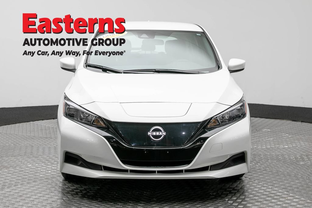 Used 2023 Nissan Leaf S FWD image 2