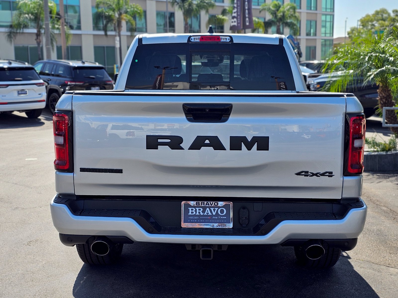 New 2026 RAM 1500 Big Horn w/ Night Edition AWD/4WD image 6