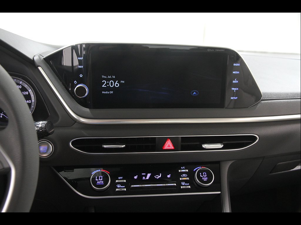 Certified 2023 Hyundai Sonata SEL FWD image 9