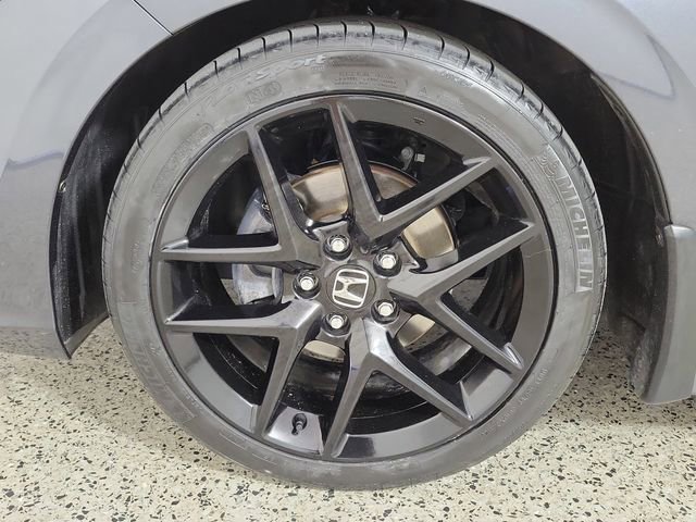 Used 2023 Honda Civic Sport image 8