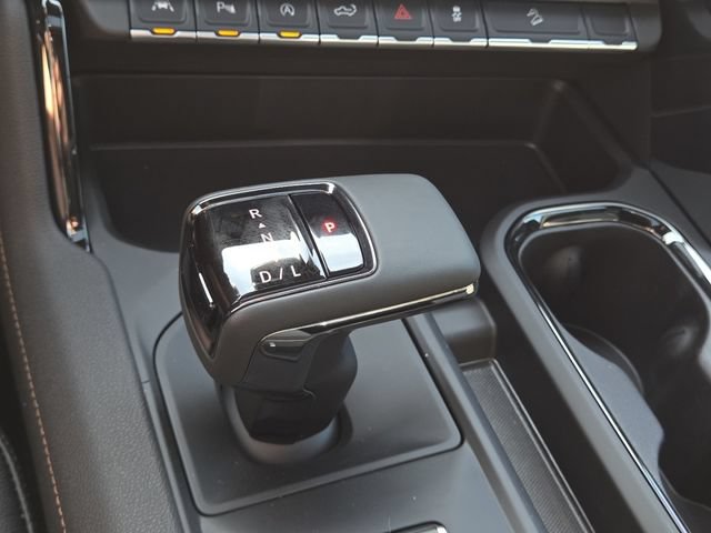 New 2026 GMC Sierra 1500 AT4 w/ AT4 Premium Package AWD/4WD image 37