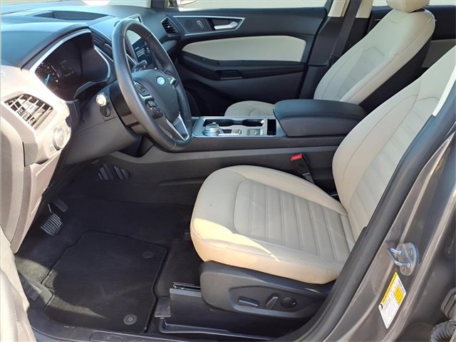 Used 2021 Ford Edge SEL w/ Convenience Package image 13