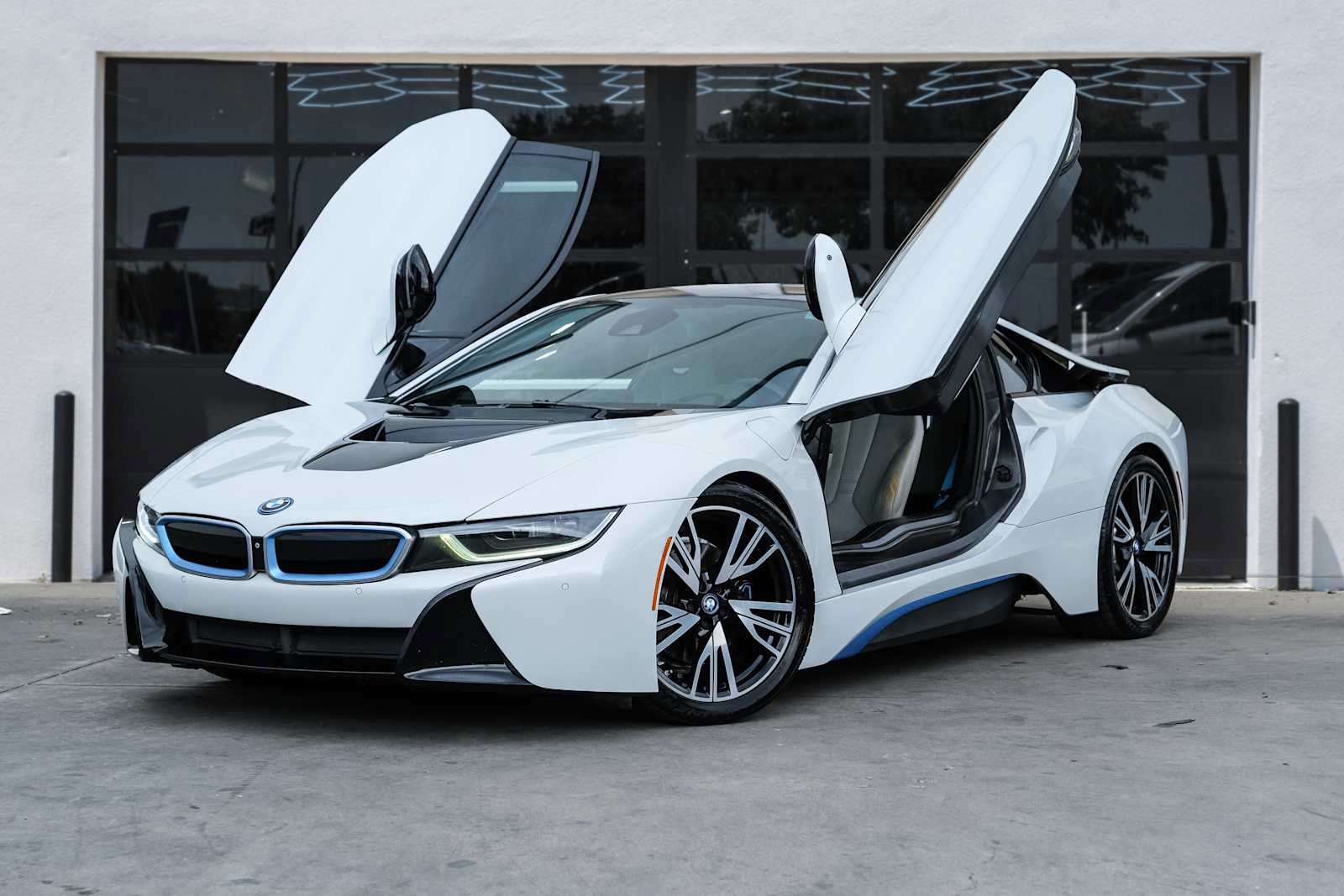 Used 2015 BMW i8