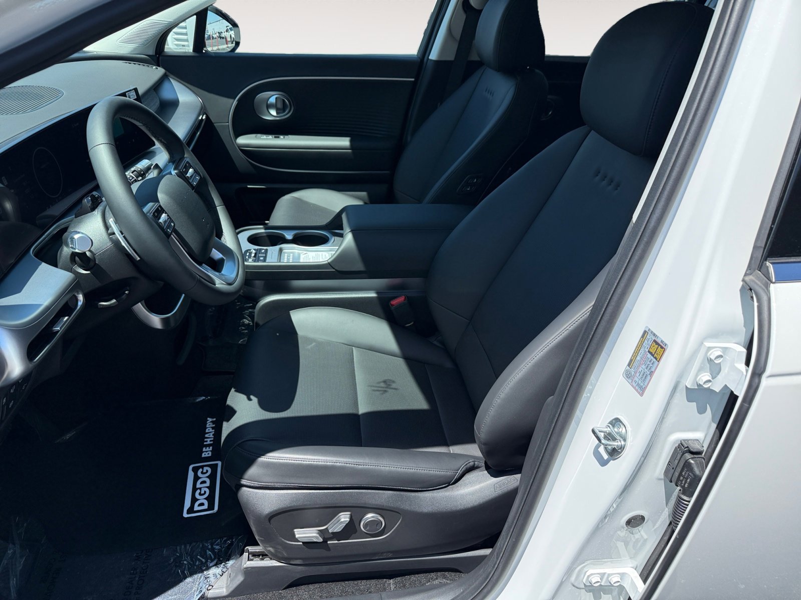 Certified 2026 Hyundai Ioniq 9 SEL image 10