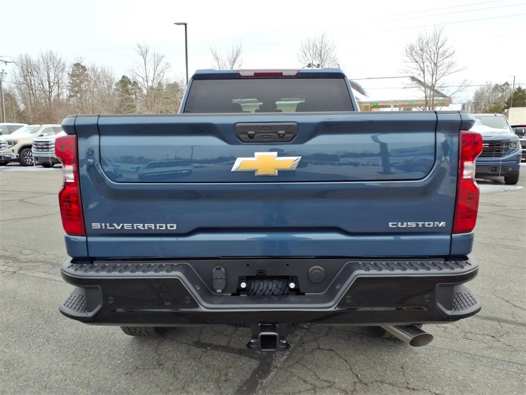 New 2026 Chevrolet Silverado 2500 Custom w/ Custom Value Package image 4