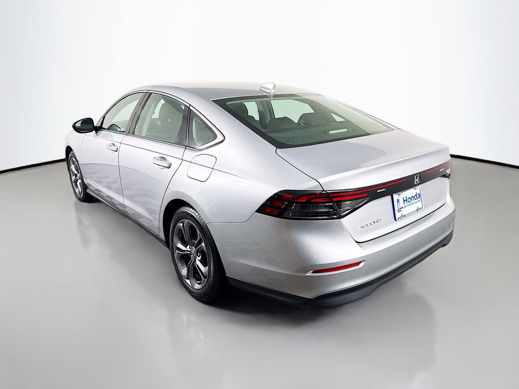 Certified 2023 Honda Accord EX image 5