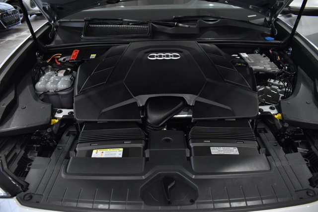 Used 2022 Audi Q8 Premium Plus image 39
