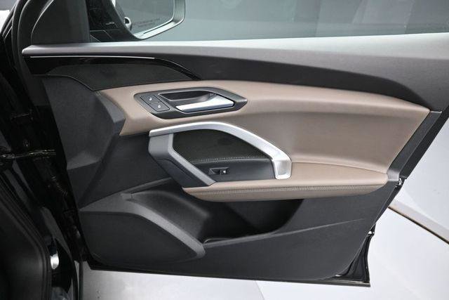 Certified 2025 Audi Q5 Premium w/ Convenience Package AWD/4WD image 37