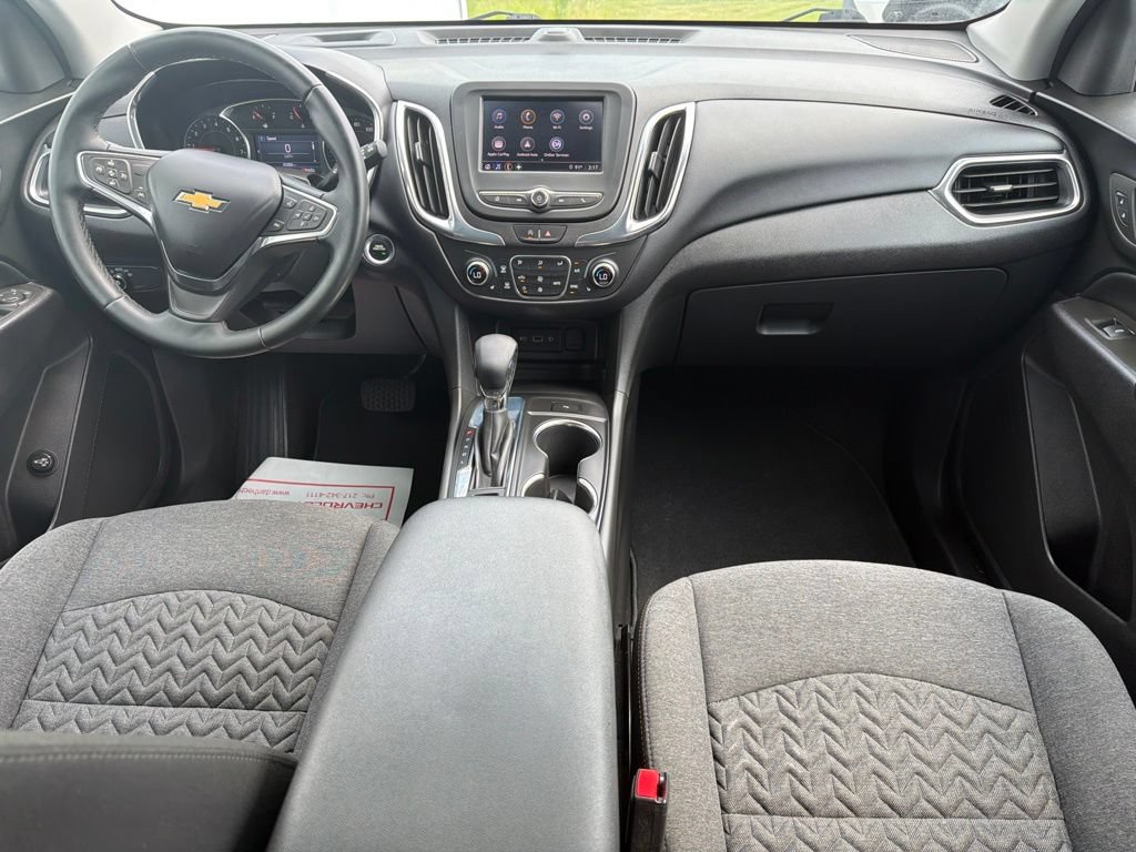 Used 2024 Chevrolet Equinox LT FWD image 8
